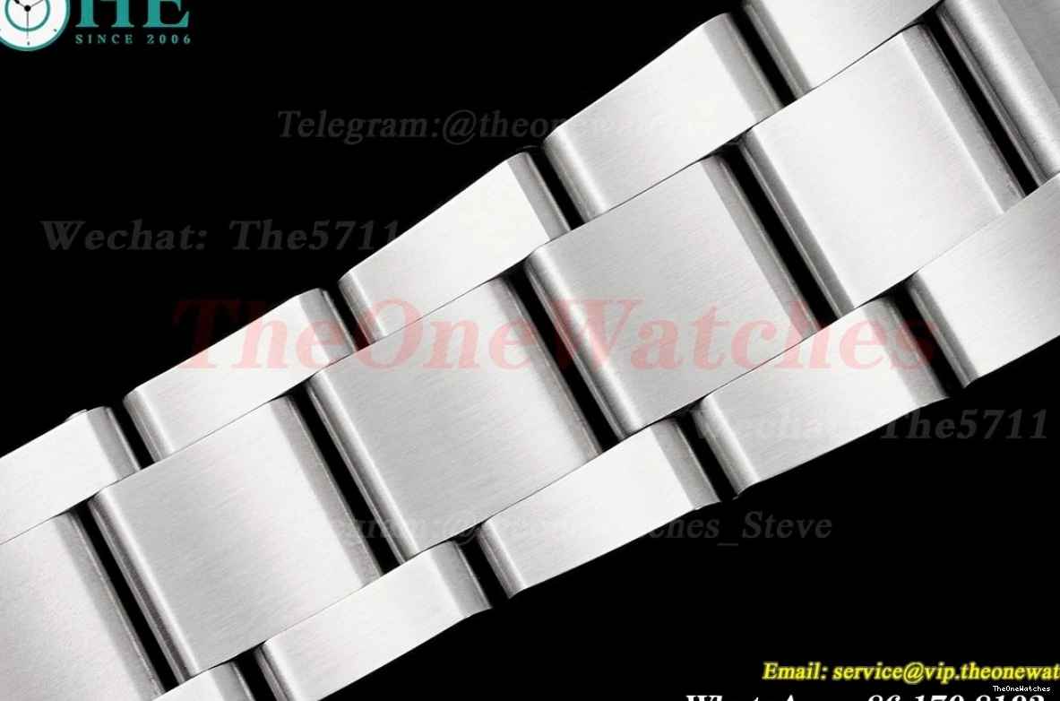 SS Oyster Clean 41mm Silver 124300 VR3230 SS Stk Perpetual 0510